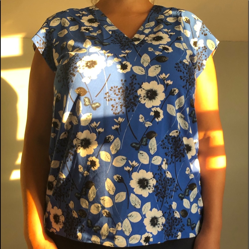 Hilary Radley Blue Floral Blouse